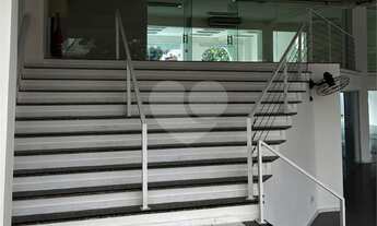 Imagem 5: Ampla loja para locação com 800 m2 e 12 vagas de estacionamento na Vila Olímpia - SP