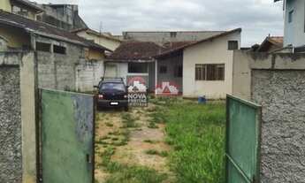 Imagem: Pindamonhangaba - Casa Padrão - Residencial