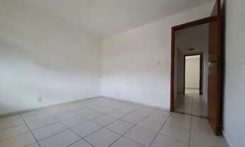 Imagem 5: Casa na Trindade, 2 quartos, garagem + quintal grande - Perto da Praça