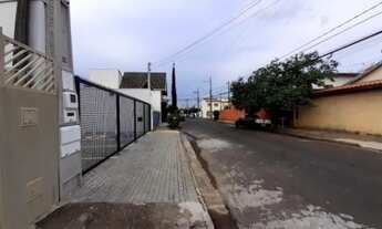 Imagem: Casa charmosa com edicula e piscina