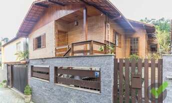 Imagem 3: Casa para aluguel, 3 quartos, 1 suíte, 1 vaga, Lagoinha - Nova Friburgo/RJ