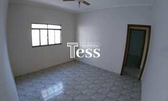 Imagem 3: ALUGA - Casa de bairro edícula de fundo 2 dormitórios 1 banheiro social quintal vaga de ga