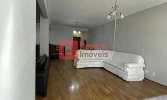 Imagem 5: Apartamento com 165m2, para locação, 2 dormitórios, 1 suíte, 1 vaga, repleto de armários