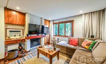 Imagem 2: Imóvel na Desembargador Espiridião de Lima Medeiros com 4 dormitórios e 240m²