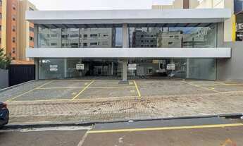 Imagem: Loja ampla com mezanino para locação