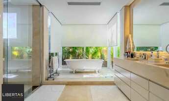 Imagem 2: Apartamento 3 dormitórios à venda Três Figueiras Porto Alegre/RS