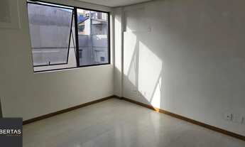 Imagem 4: Sala a venda no Menino Deus