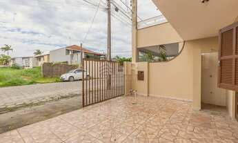 Imagem 2: Sobrado com 03 dormitórios e 02 vagas de garagem Praia de Leste Pontal do Paraná