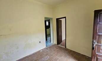 Imagem 2: Casa no Pita com 2 quartos e varanda ao lado da Nova Casa Materiais de Construção