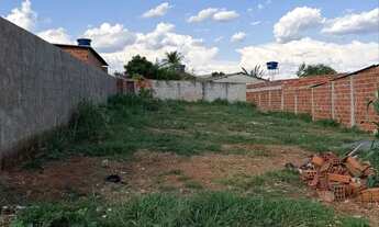 Imagem: Lote de 447 m2 no Residencial Campo Limpo