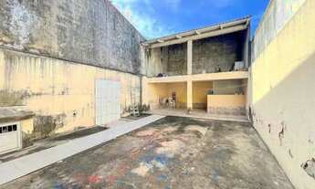 Imagem 6: Casa duplex Cambeba