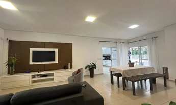 Imagem 7: Casa à venda e para alugar em Vinhedo, Marambaia, com 7 quartos, com 377 m²