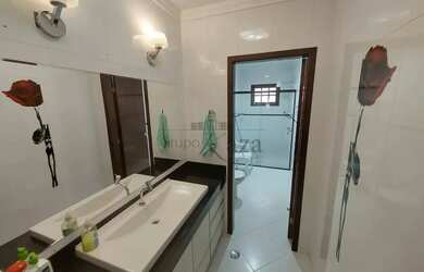 Imagem 6: Casa - Bosque dos Eucaliptos - 3 Dormitórios - 367m²