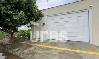 Imagem 2: Sobrado no Jardim Atlântico - Conforto e Modernidade