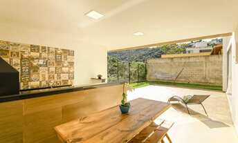 Imagem 7: Viva em contato com a natureza nesta casa para venda