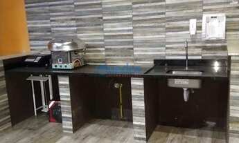 Imagem 2: Casa com 1 Quarto(s) e 1 banheiro(s) para Alugar, 450 m² por R$ 20000 / Mês