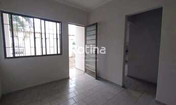 Imagem 4: Casa para alugar, 2 quartos, Pacaembu - Uberlândia/MG - Rotina Imobiliária