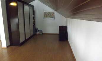 Imagem 6: Ampla residencia nas Merces com 3 dormitórios