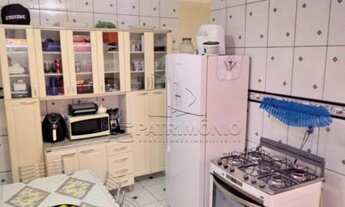 Imagem: Casa à venda com 2 dormitórios em Vitória