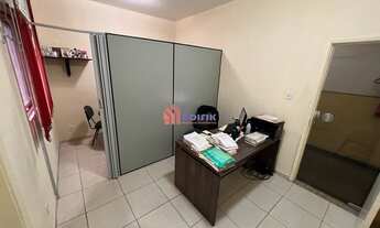 Imagem: Sala com 24 metros quadrados no Centro