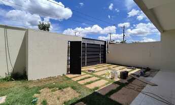 Imagem 4: Casa com 3 quartos e piscina no Bairro São Francisco - Senador Canedo - GO