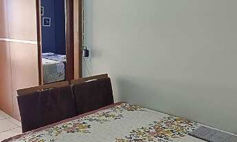 Imagem 5: Porteira fechada! More a poucos passos do mar e de vários pontos comerciais!