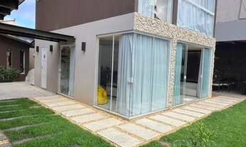 Imagem 7: Casa para venda possui 300 m2 com 5 /4 em Piatã - Salvador - Bahia