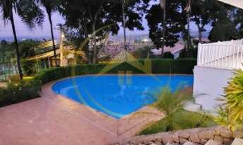 Imagem 2: Casa para venda em Campinas, região nobre no bairro Sítios de Recreio Gramado, sobrado com