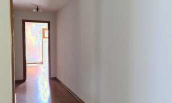 Imagem 6: Casa de condomínio para venda tem 350 metros quadrados com 4 quartos