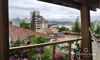 Imagem 6: Casa para venda com 248 metros quadrados A 200 METROS DO MAR em Coqueiros - Florianópolis