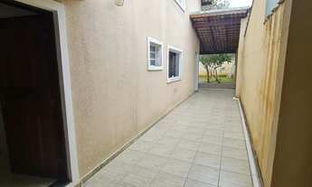 Imagem 2: Amplo sobrado com 3 quartos