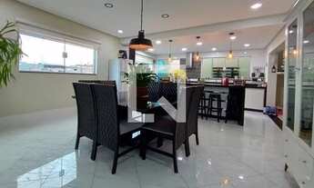 Imagem 6: Casa para Aluguel - Ermelino Matarazzo, 3 Quartos, 300 m2