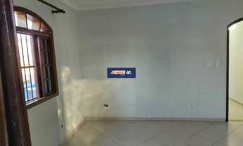 Imagem 6: ÓTIMO SOBRADO INDIVIDUAL 290M² COM 4 DORMITÓRIOS E 5 VAGAS DE GARAGEM - PARQUE JUREMA