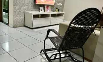 Imagem 3: Casa em ótima localização para negócio ou moradia