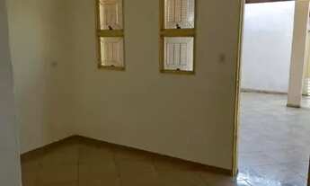 Imagem 2: Casa com 03 Dormitórios à venda por R$ 250.000 - Chácaras Reunidas - Taubaté/SP