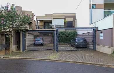 Imagem 2: Apartamento térreo à venda no Jardim Botânico por R$395.000,00