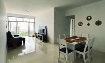 Imagem 2: 3 Dormitórios com vista cinematográfica