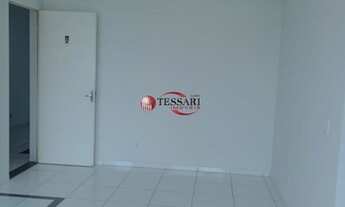 Imagem 4: Aluga apartamento 2 dormitórios com armários, sala de visitas e sala de jantar, 1 w.c com