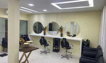 Imagem 2: Repasse de Salão de Beleza em Casa Caiada