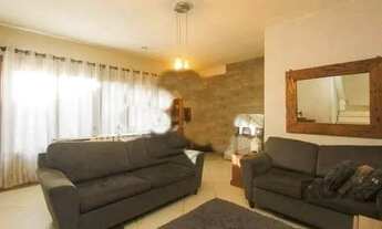 Imagem: PORTO ALEGRE - Casa Padrão - Passo da Areia