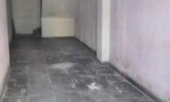 Imagem 3: Ponto comercial/Loja/Box para aluguel, com 4 salas, copa, 2 banheiros e loja térrea