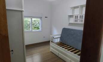 Imagem 3: Sobrado para venda tem 550 metros quadrados com 6 quartos