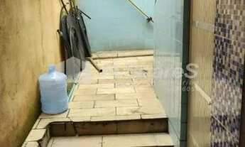 Imagem 5: BOA CASA EM RUA FECHADA COM SALA DOIS QUARTOS EM UMA OTIMA LOCALIZAÇÃO