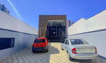 Imagem: Aluga-se Salão comercial no Coração do