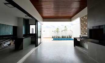 Imagem 7: Casa de condomínio térrea para venda tem 210 metros quadrados com 3 suítes