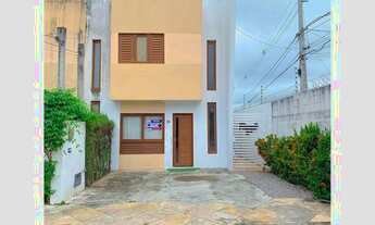 Imagem: Casa com 3 quartos, 2 suítes, Condomínio