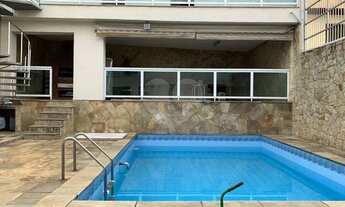 Imagem 2: Excelente sobrado com piscina e churrasqueira