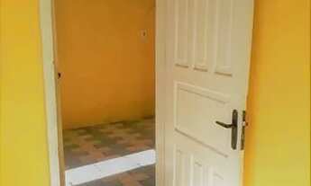 Imagem 5: Casa com 2 quartos, 1 banheiro, sala, cozinha, varanda e área de serviço. Localizada na Vi