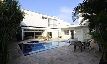 Imagem 2: Casa para venda tem 535 metros quadrados com 8 quartos em Planalto Paulista - São Paulo