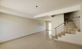 Imagem 2: Sobrado em Condomínio com 3 dormitórios à venda com 89m² por R$ 419.000,00 no bairro Bairr